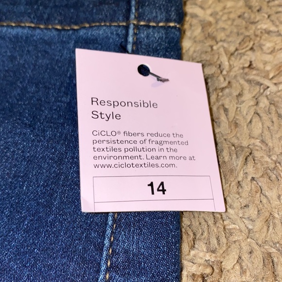 Wild fable highest rise shorts - Picture 5 of 12